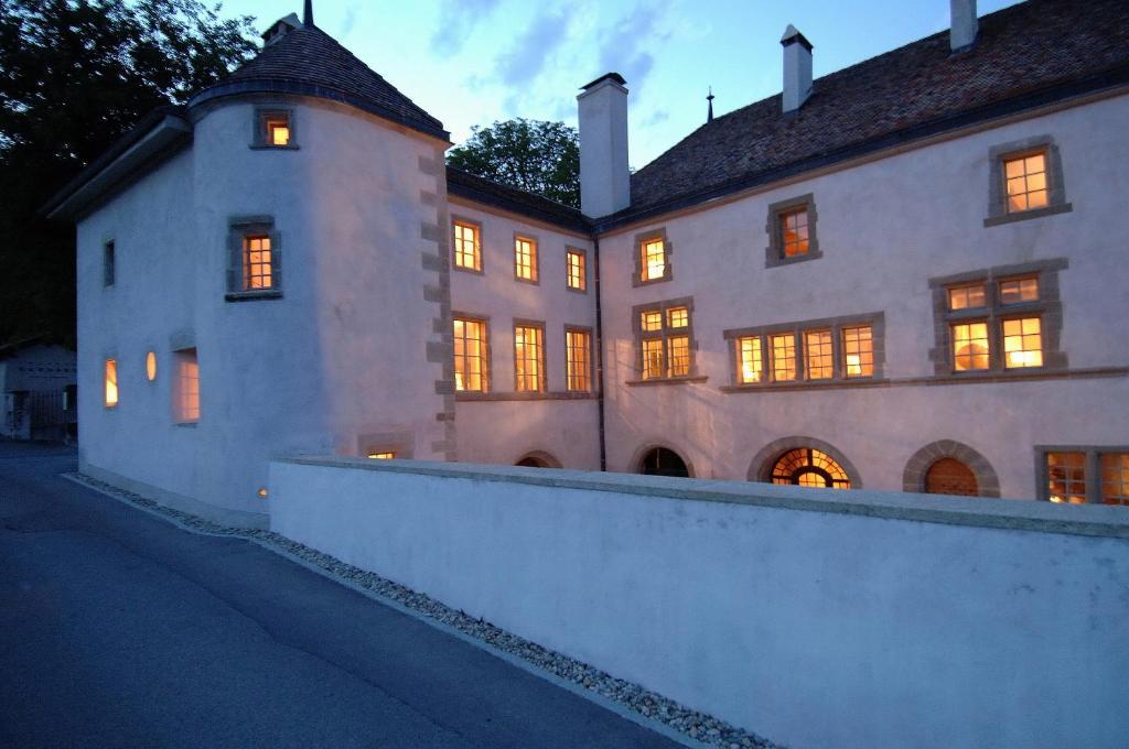 Chateau Le Rosey Hotel Nyon Exterior photo